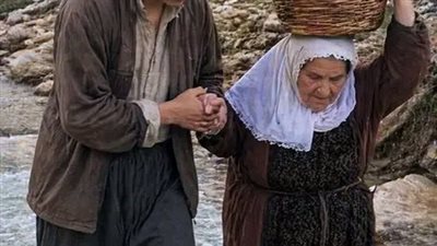 قصة حقيقية وواقعية حدثت في الجزائر كان هناك فتى يتيم اسمه محمود