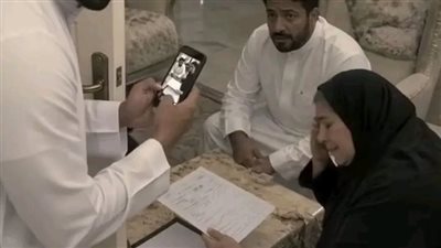بعد18 سنة زواج من بنت عمي، ومعي منها أربعة أولاد وبنت، اكتشفت في كشف طبي إن عندي عقم را