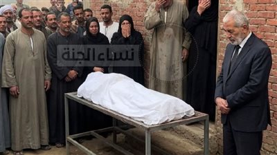 ابوها اجبرها